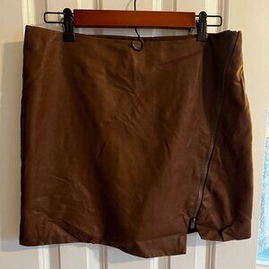Hollister Brown Faux Leather Zip-Up Mini Skirt, Size Large